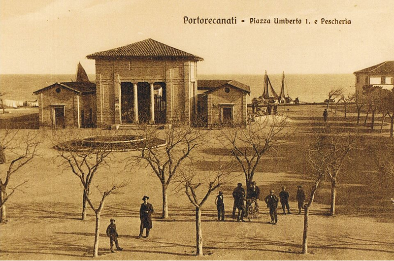 Piazza Umberto I e pescheria